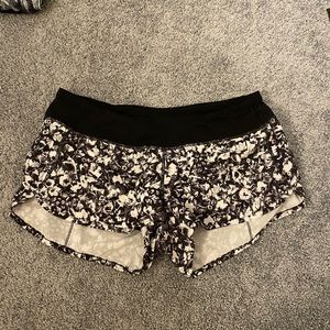 Lululemon speed up short 2.5”